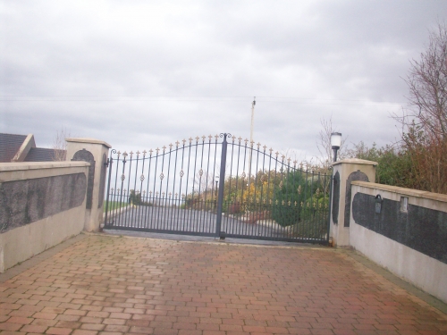 Gates and railings, gates and railings!